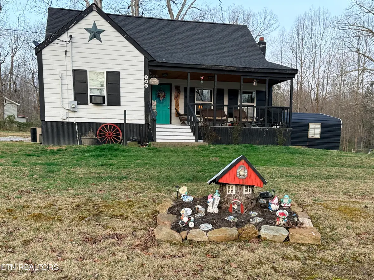 586 Rugby Hwy, Robbins, TN 37852 - #1