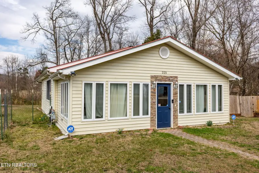 225 Capps Lane, Harriman, TN 37748 - #2