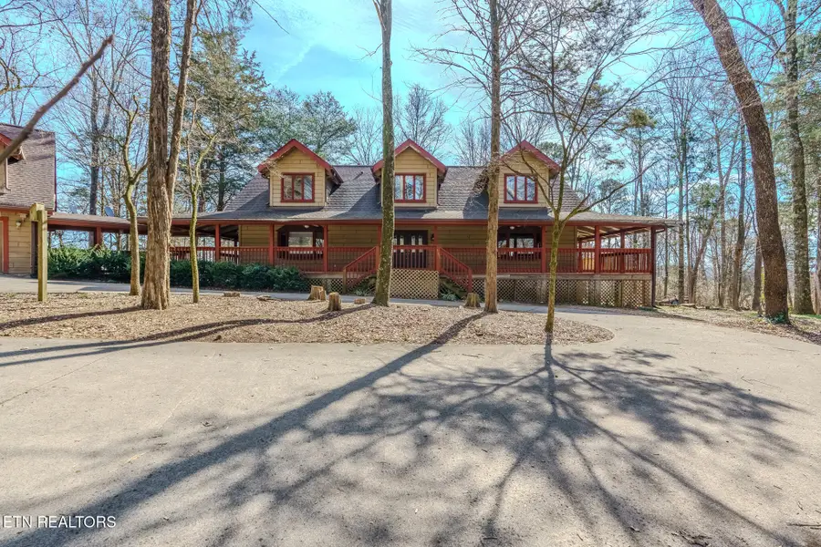 8346 Nubbin Ridge Rd, Knoxville, TN 37923 - #2