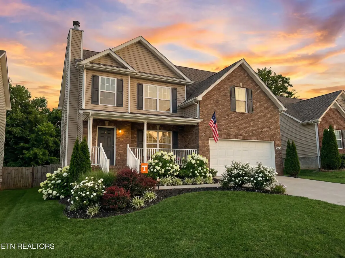 7443 Ladd Rd, Powell, TN 37849 - #1