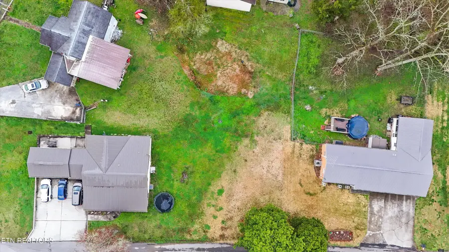 306 Shoopman Lane, Oliver Springs, TN 37840 - #2