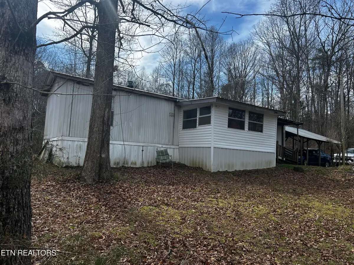 705 Shaddon Rd, Tellico Plains, TN 37385 - #1
