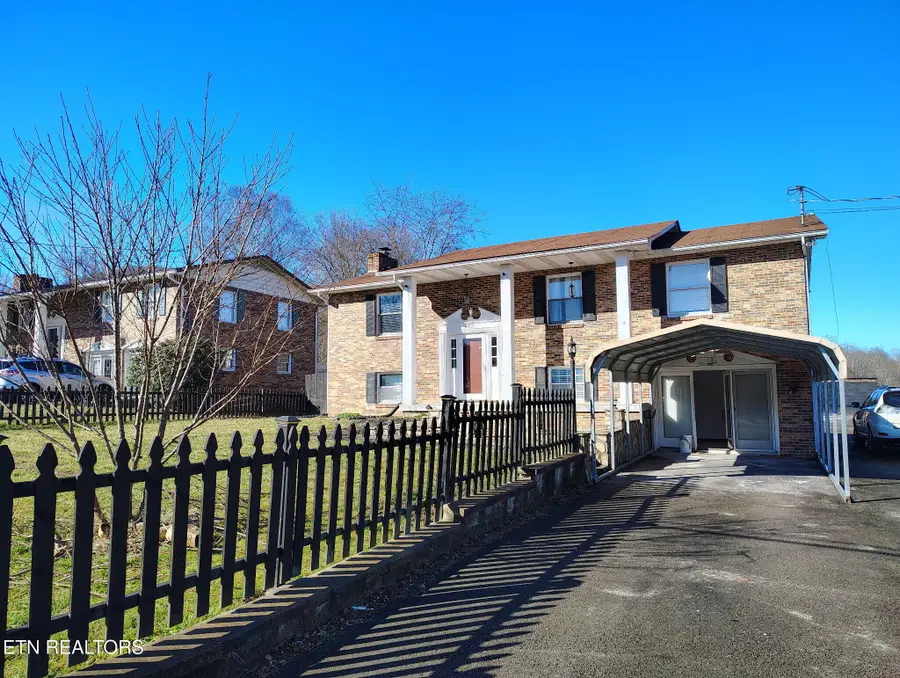 4321 Stone Mountain Rd, Coeburn, VA 24230 - #3