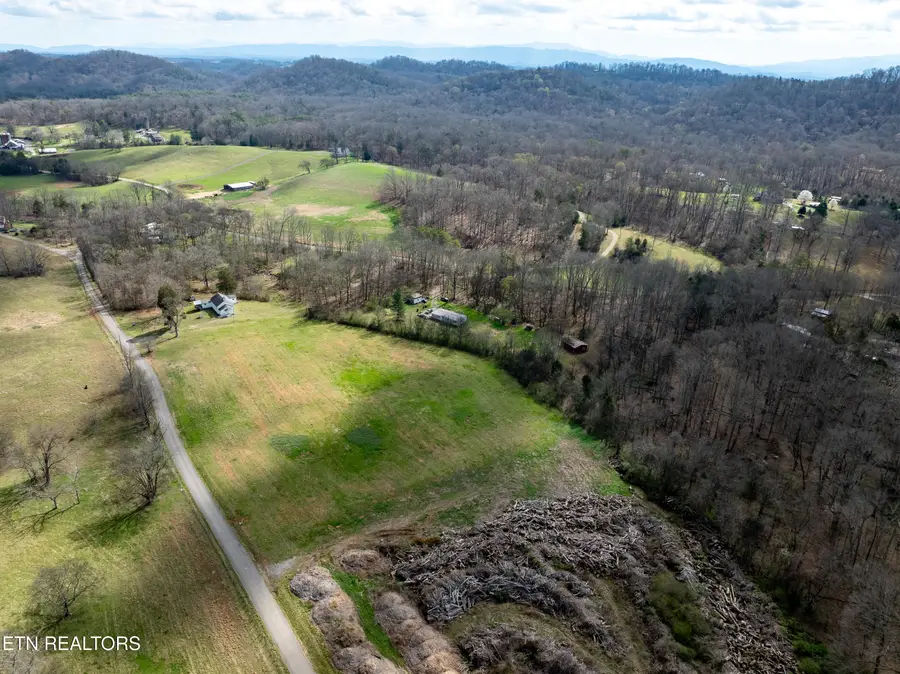 600 Bellview (5 Acres #r3) Rd, Greenback, TN 37742 - #2