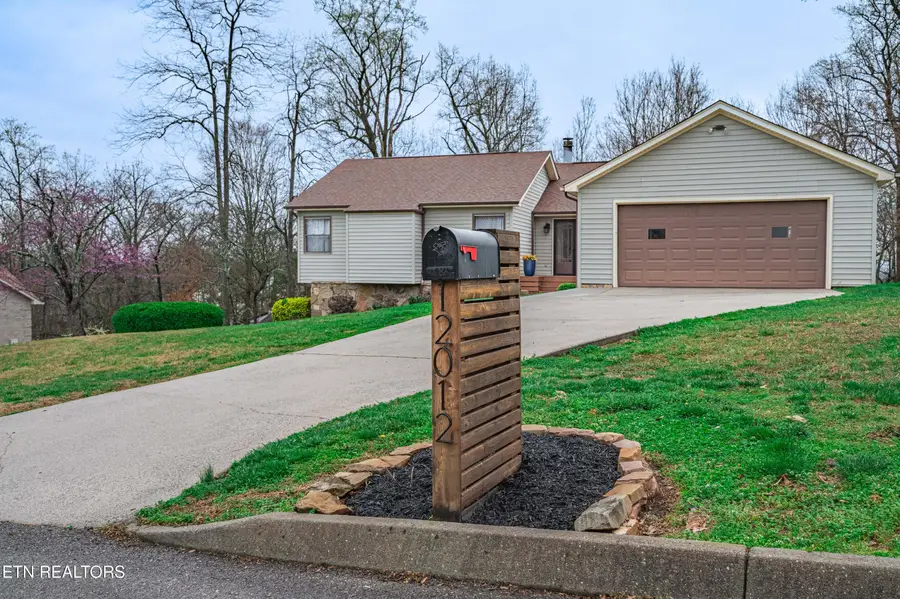 12012 Ridgeland Drive, Knoxville, TN 37932 - #2