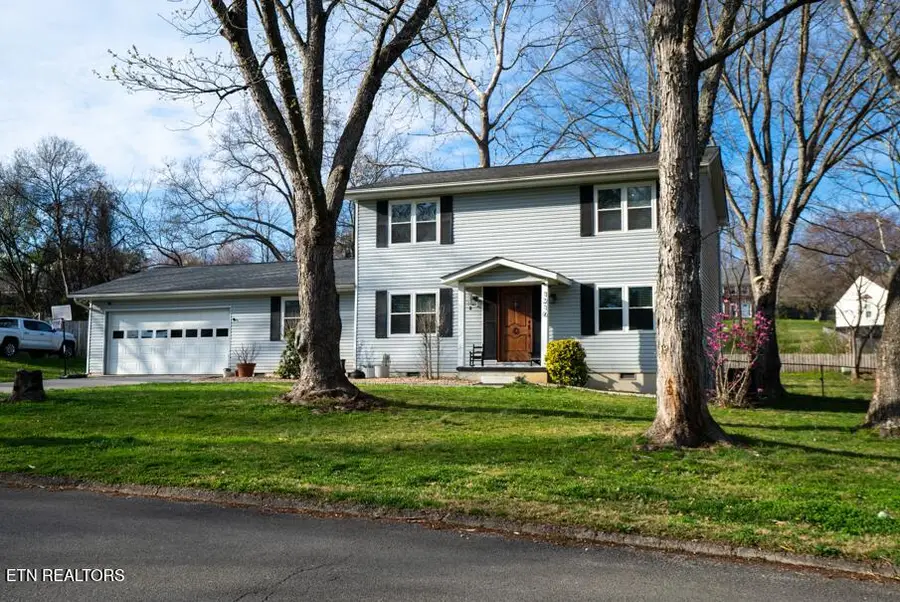 1216 Buxton Drive, Knoxville, TN 37922 - #3