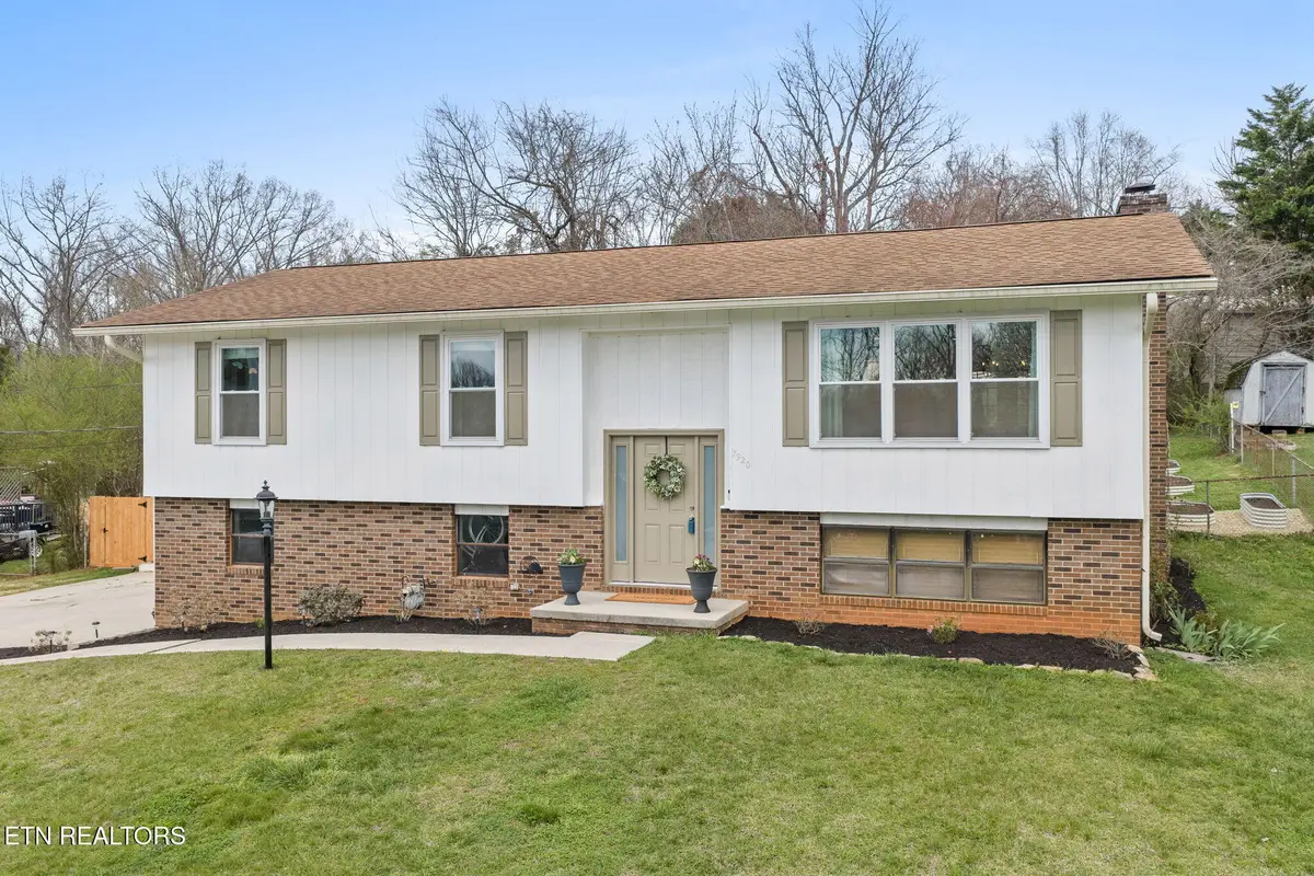 7920 Hallsdale Rd, Knoxville, TN 37938 - #1