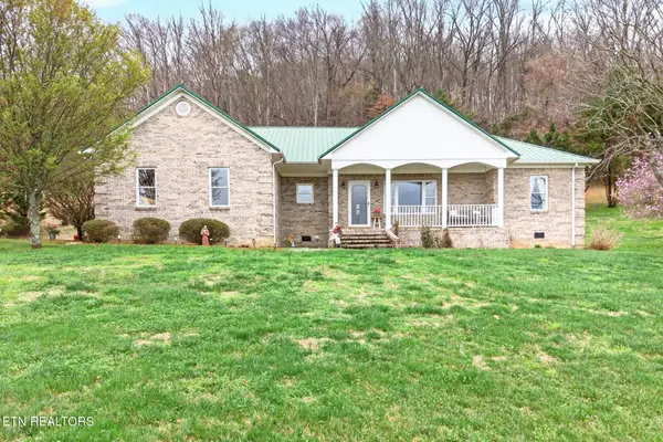 444 Mackie Rd, Sparta, TN 38583