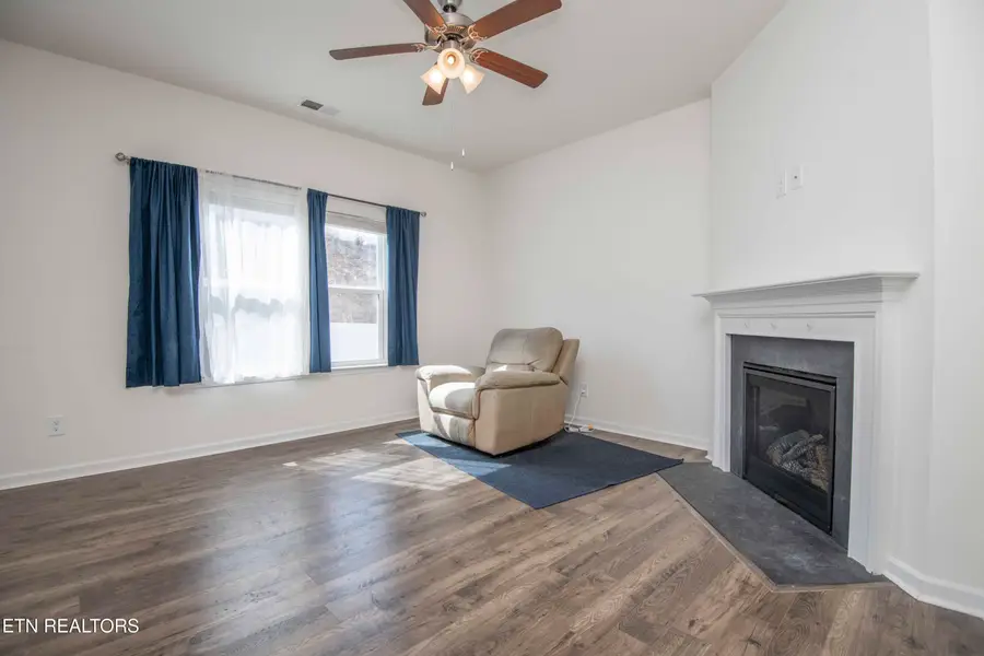 514 Cliff St, Morristown, TN 37814 - #3