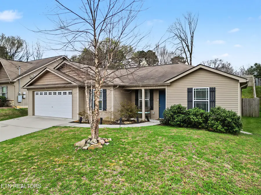 5416 Creekhead Cove Lane, Knoxville, TN 37909 - #2