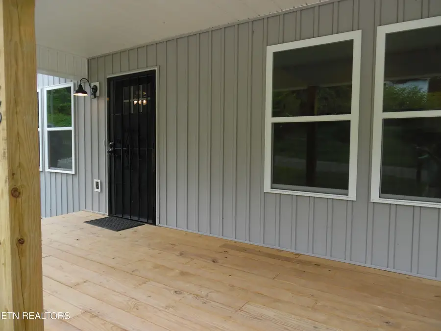 3328 Wimpole Ave, Knoxville, TN 37914 - #3