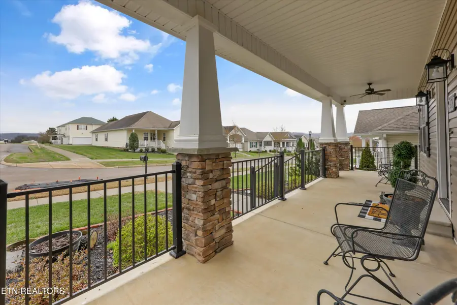 928 Stratford Ave, Sweetwater, TN 37874 - #3