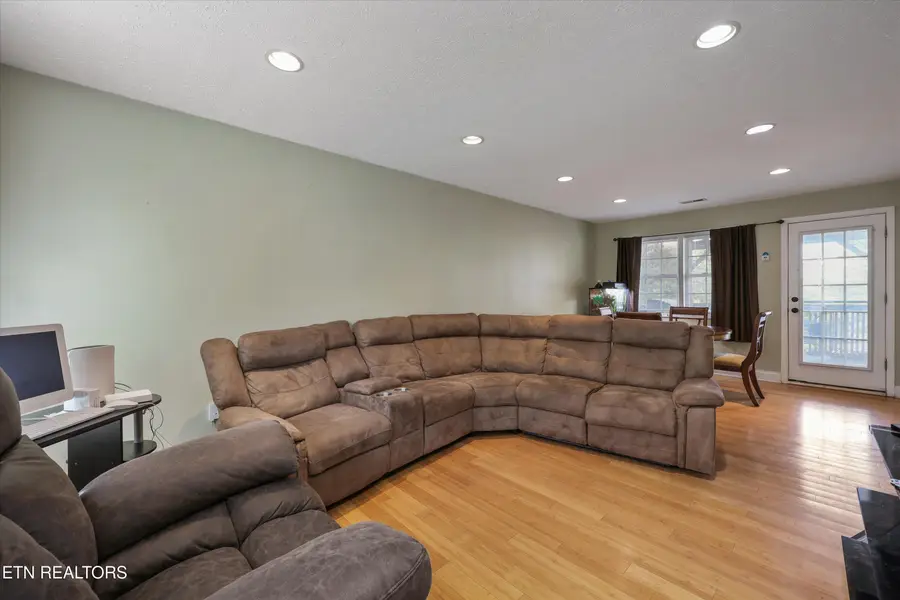 1411 Dick Lonas Rd, Knoxville, TN 37909 - #2