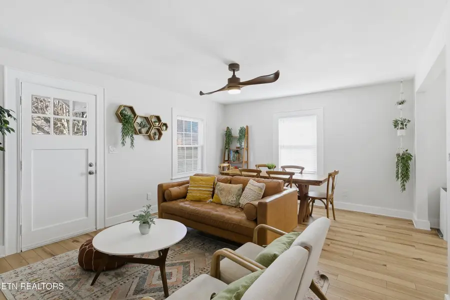 3615 Sevier Heights Rd, Knoxville, TN 37920 - #3