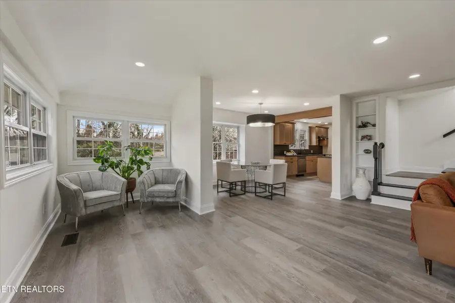 5025 Inskip Rd, Knoxville, TN 37912 - #3