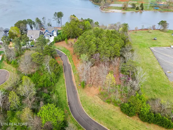 L-103 Falcon Tr, Vonore, TN 37885