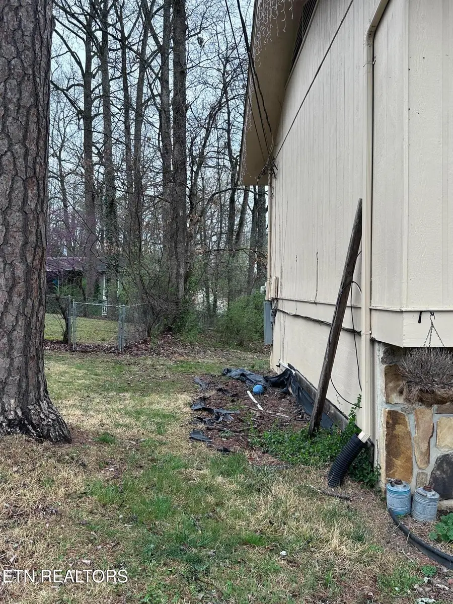 6517 Rock Bridge Lane, Knoxville, TN 37921 - #2