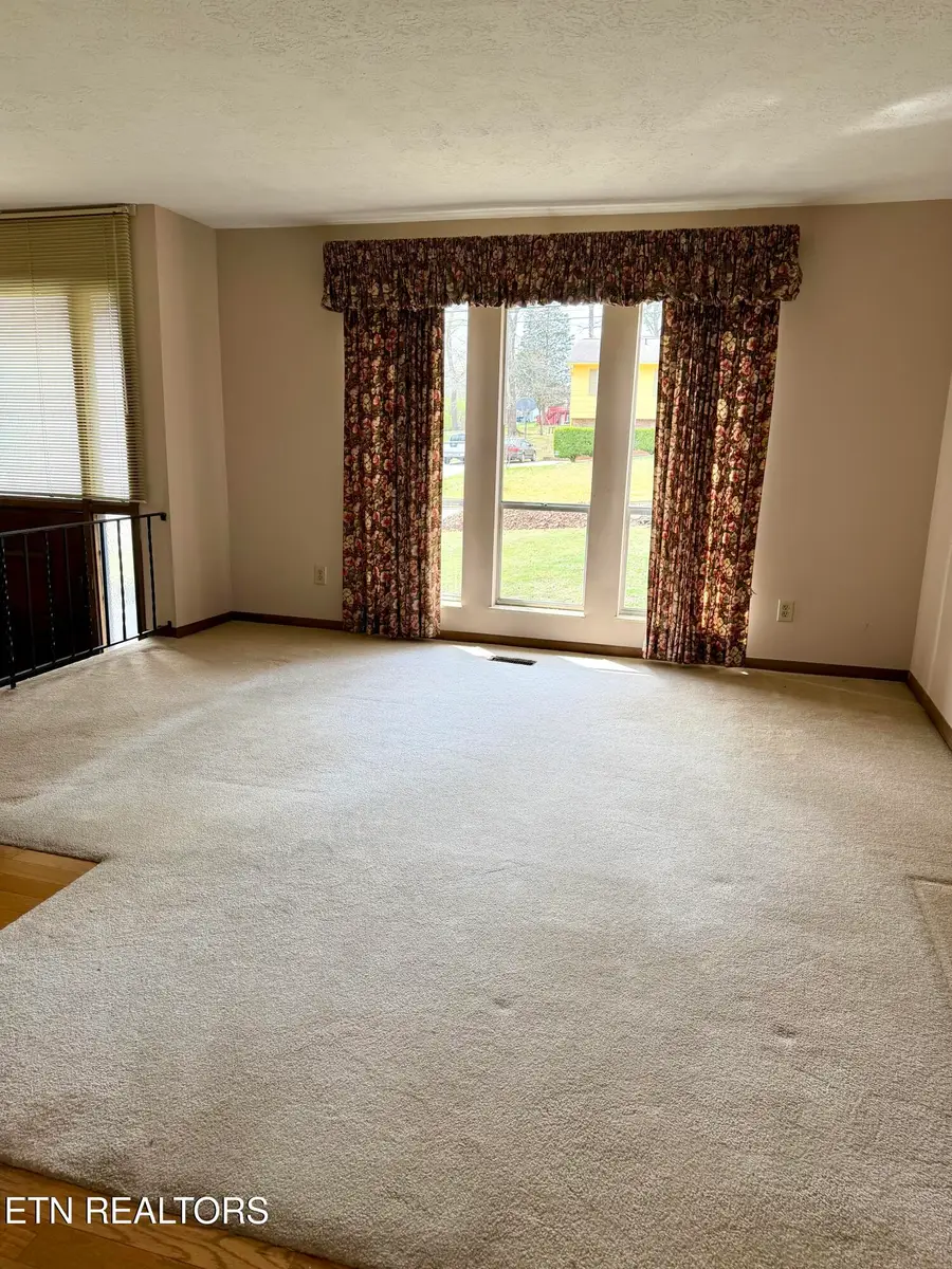 5613 Outer Drive, Knoxville, TN 37921 - #3