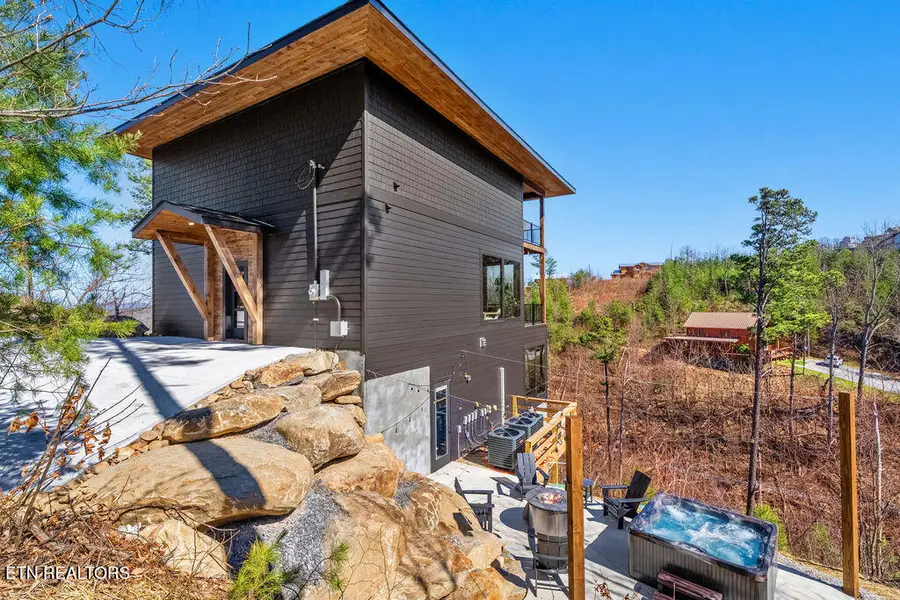 545 Edgewood Drive, Gatlinburg, TN 37738 - #3