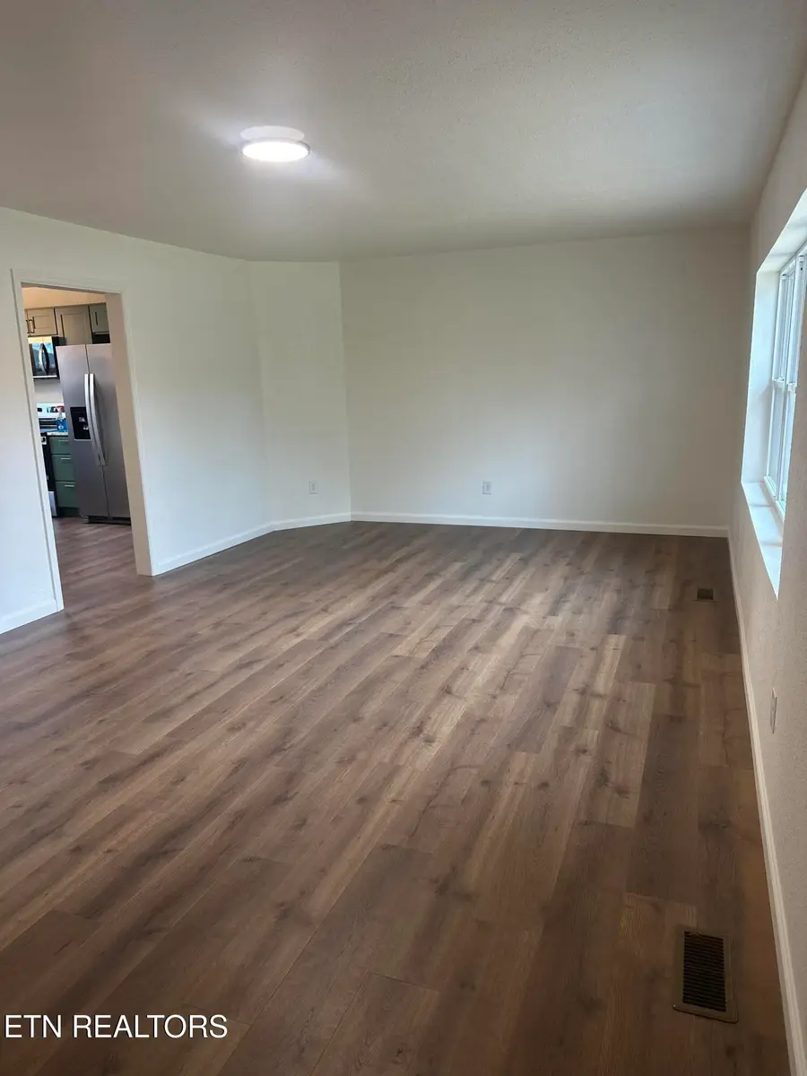 120 Scenic Drive, Sevierville, TN 37862 - #3