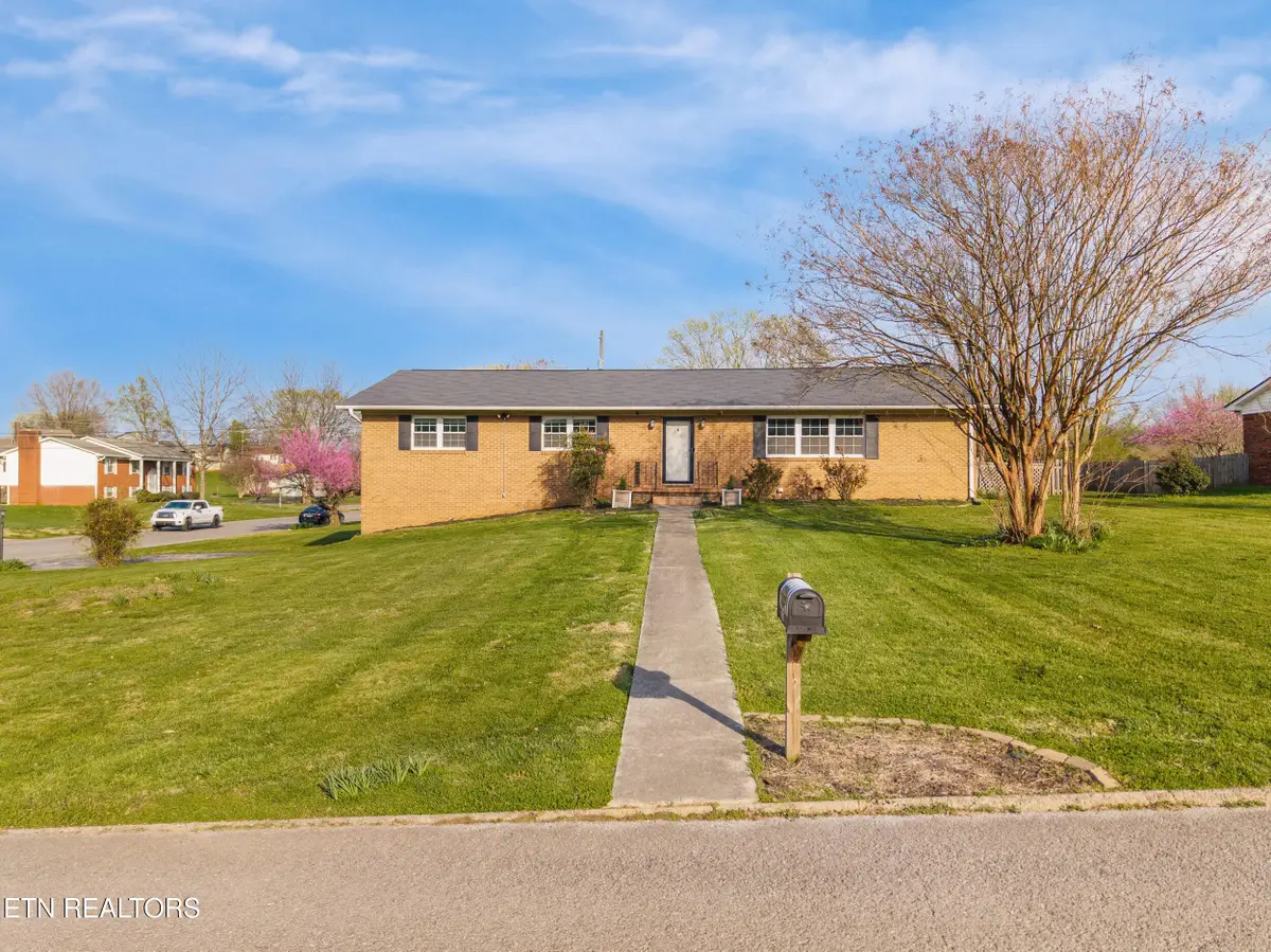 7552 Berkshire Blvd, Powell, TN 37849 - #1