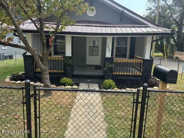 2800 Nichols, Knoxville, TN 37917 - #3