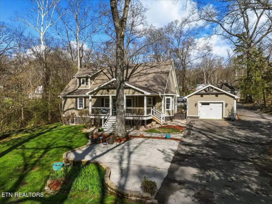 4207 Fulton Drive, Knoxville, TN 37918 - #3