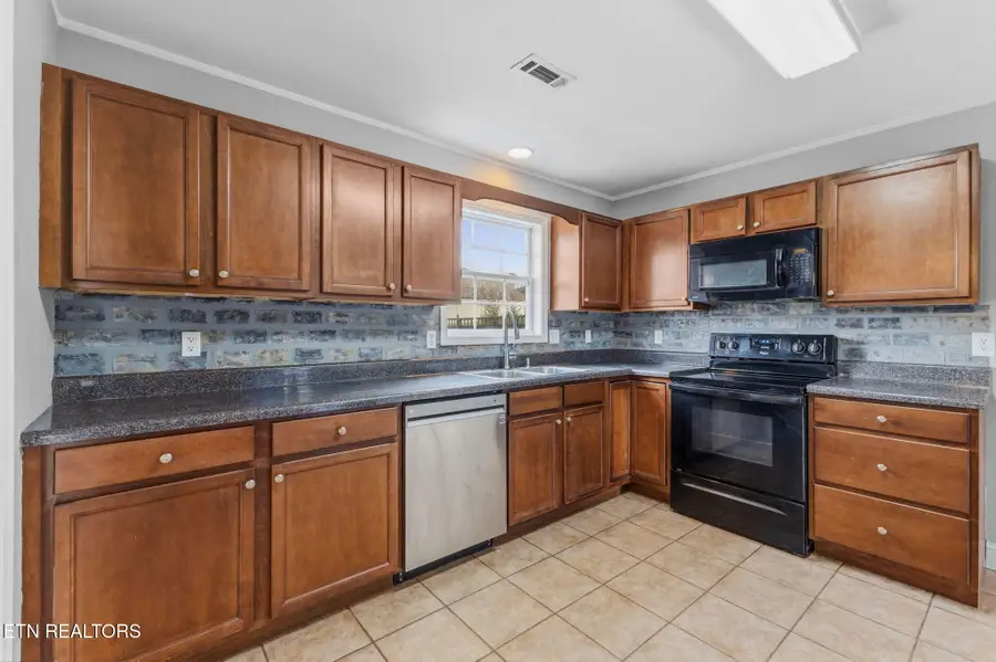 6717 Casa Bella Drive, Knoxville, TN 37918 - #3