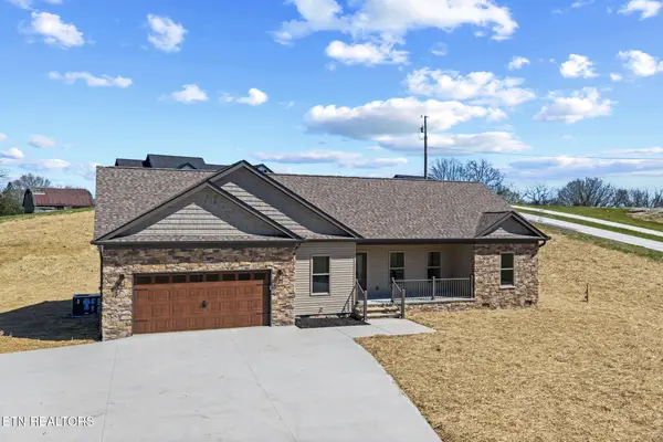 380 Hillvale Road, Clinton, TN 37716