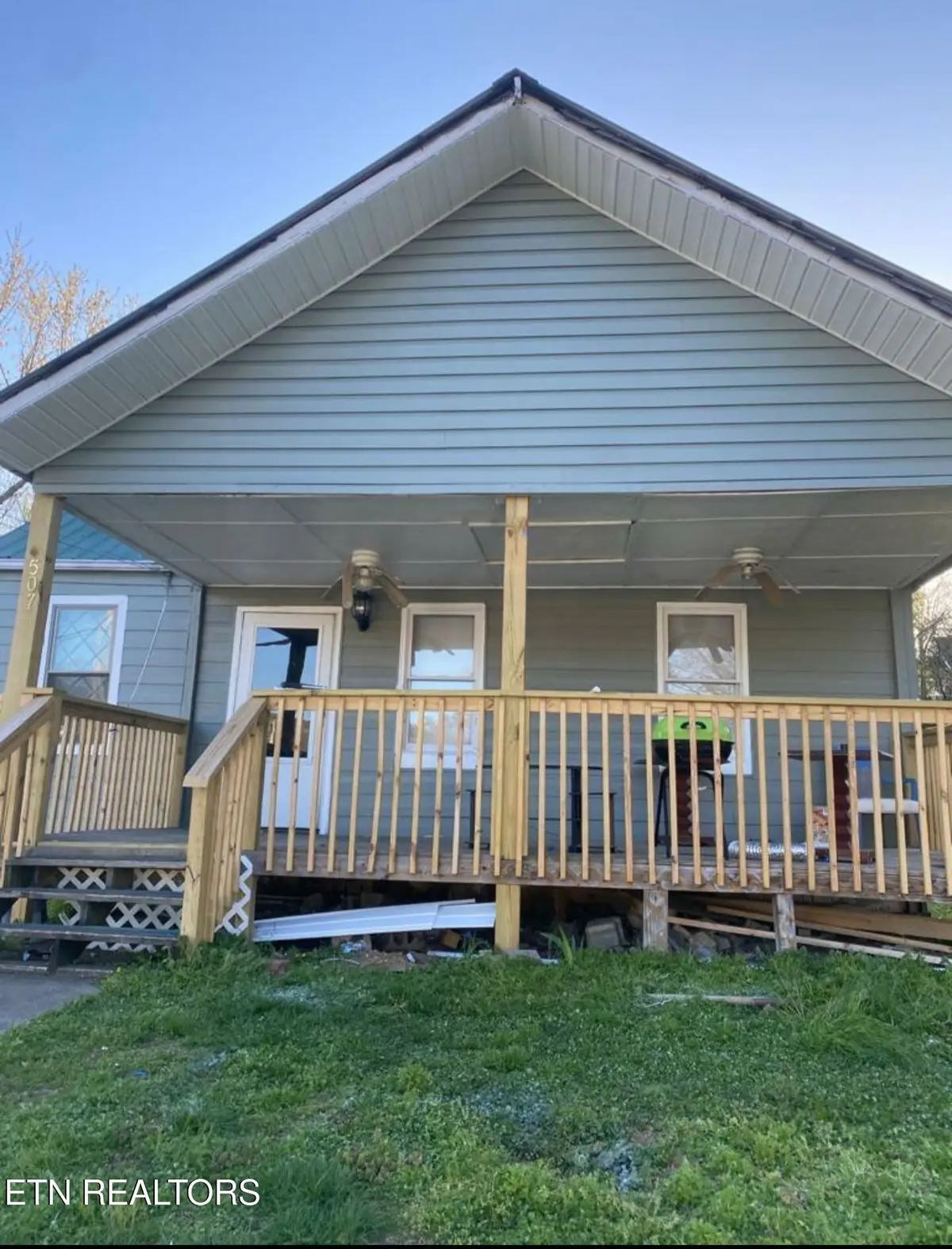 507 Wallace Ave, Rocky Top, TN 37769 - #1