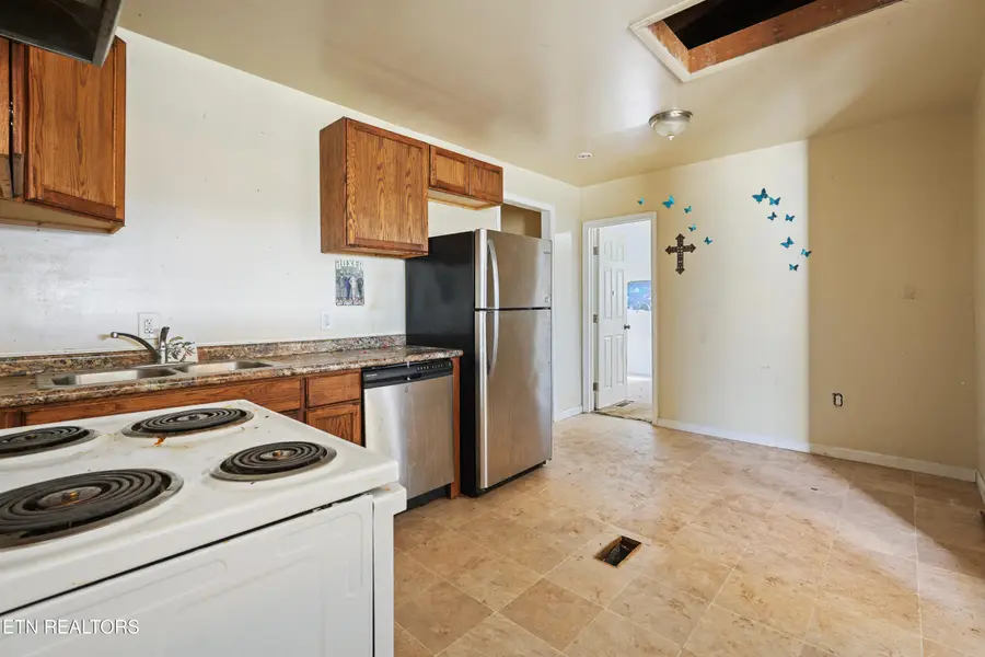 1703 Cecil Ave, Knoxville, TN 37917 - #2