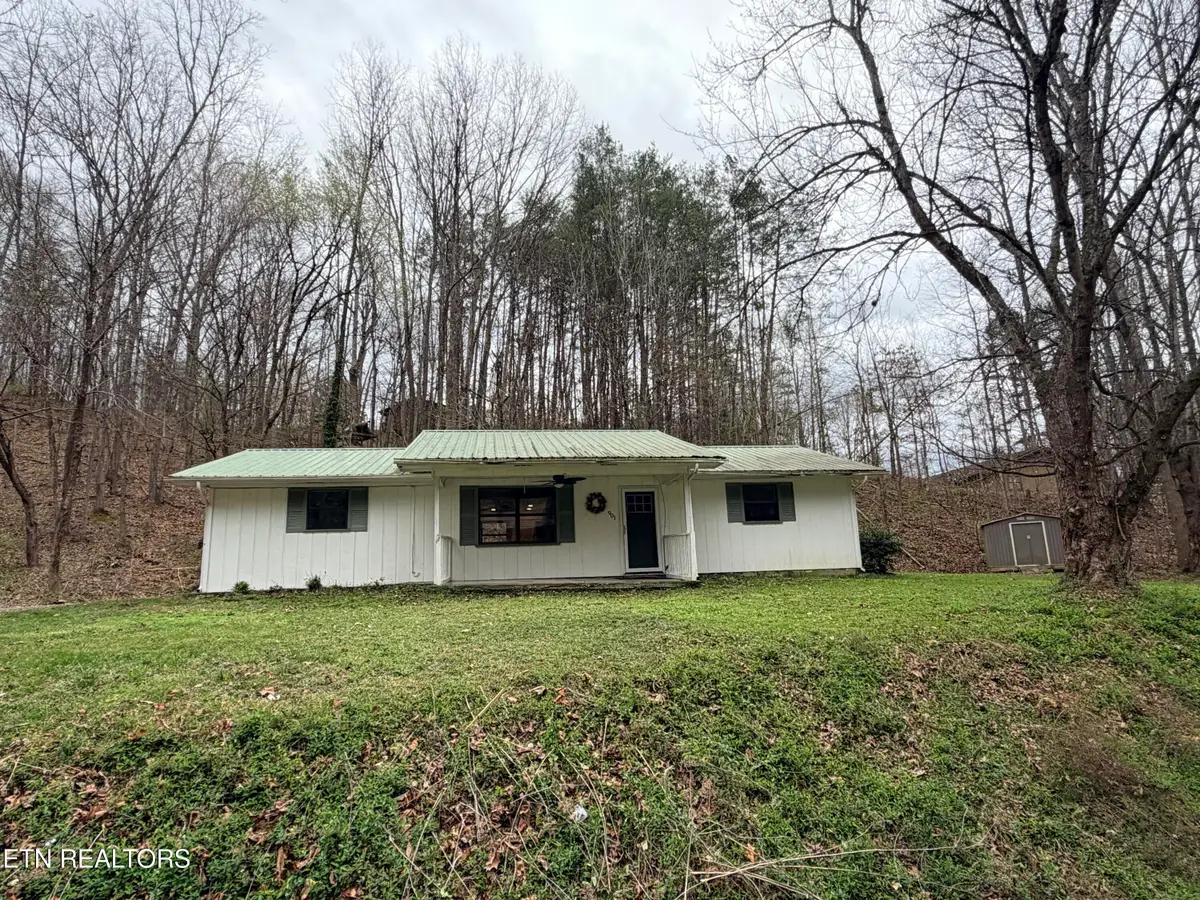901 Beverly Hills Drive, Sevierville, TN 37862 - #1