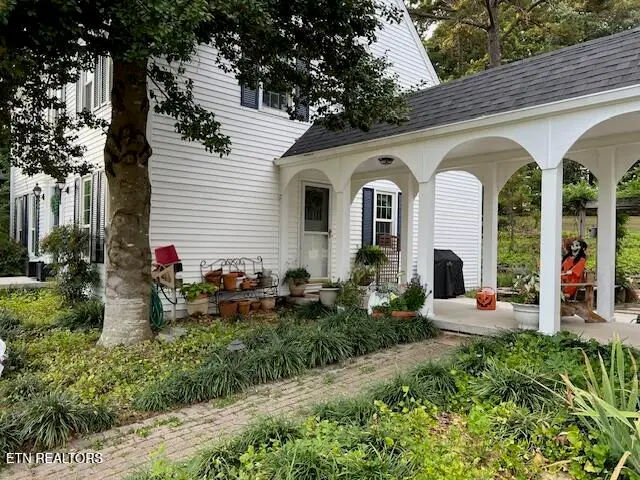 2747 Mountain View Rd, Lenoir City, TN 37771 - #2