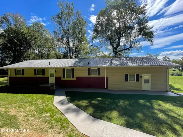 134 Hillview Terrace Drive, Harriman, TN 37748