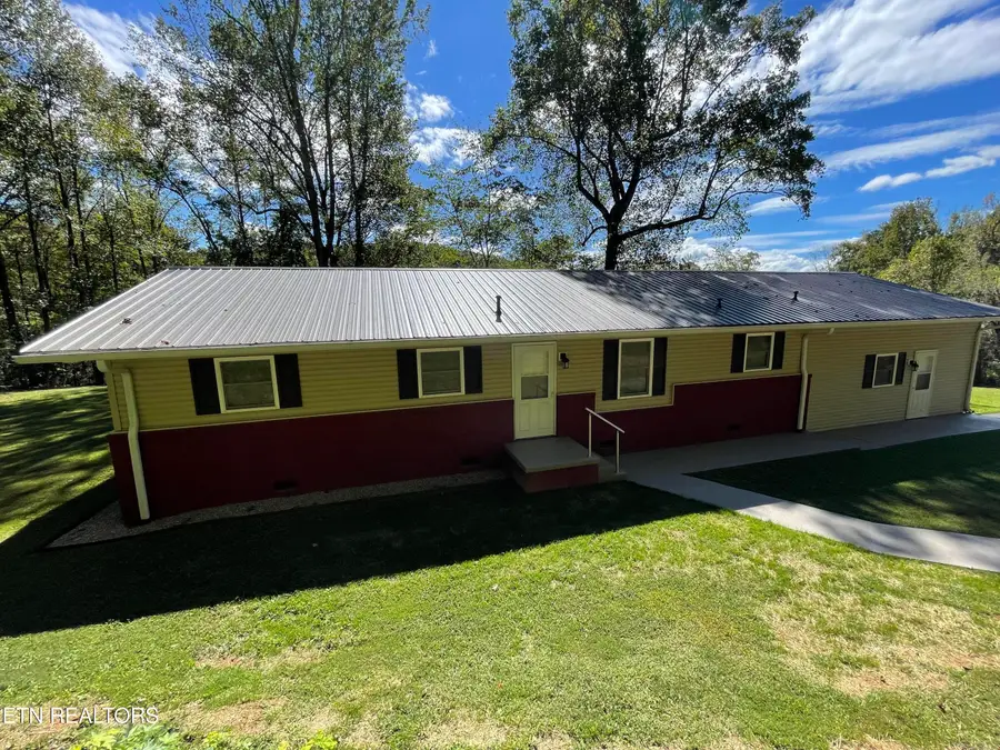 134 Hillview Terrace Drive, Harriman, TN 37748 - #2