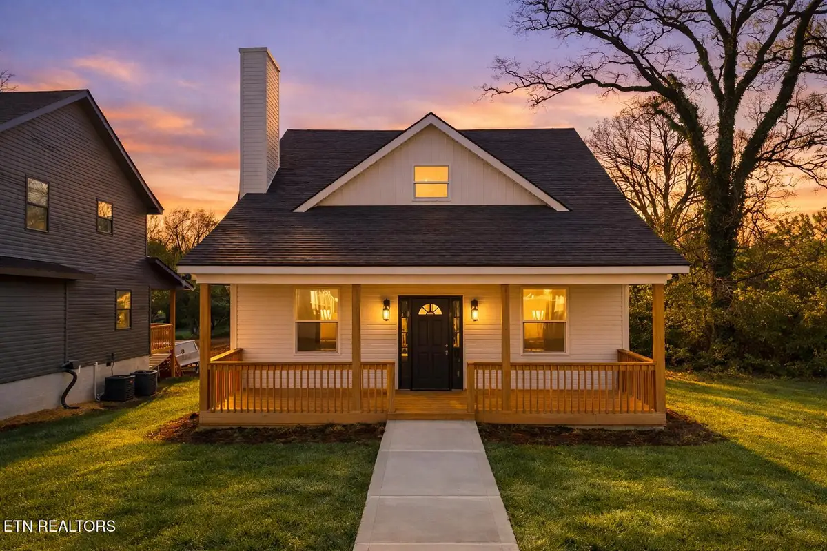 910 Avenue A, Knoxville, TN 37920 - #1