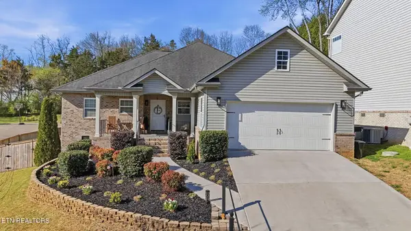 1125 Maples Glen Lane, Knoxville, TN 37923
