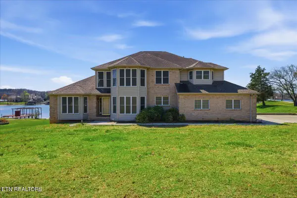 18102 Beals Chapel Rd, Lenoir City, TN 37772