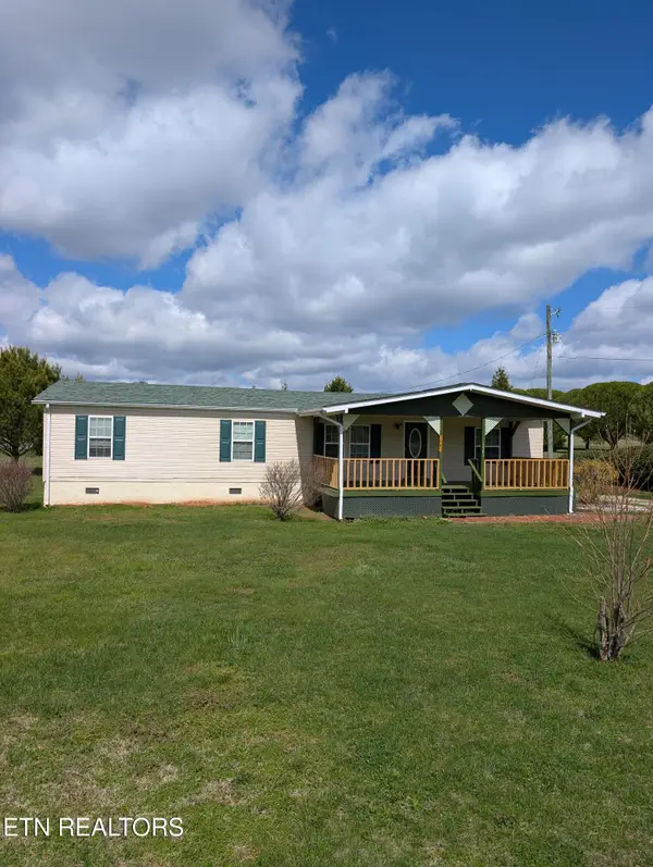 1561 Niles Ferry Rd, Madisonville, TN 37354