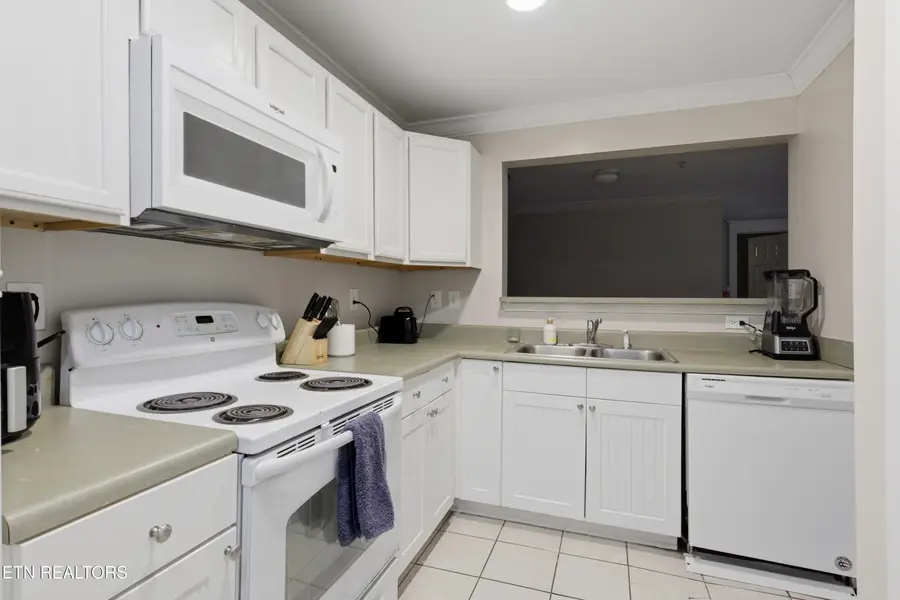 3704 Spruce Ridge Way #2024, Knoxville, TN 37920 - #2