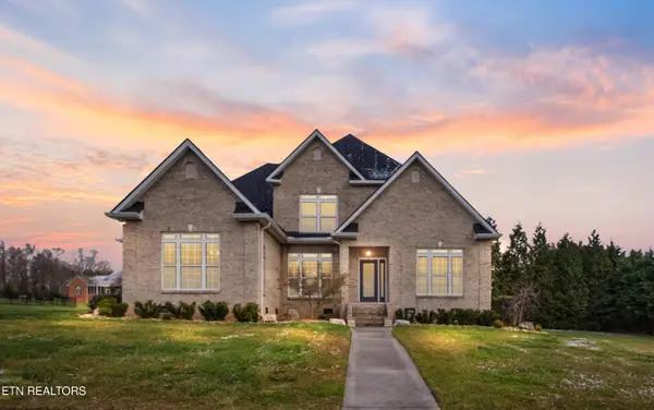 2514 Penn Marydel Way, Maryville, TN 37803