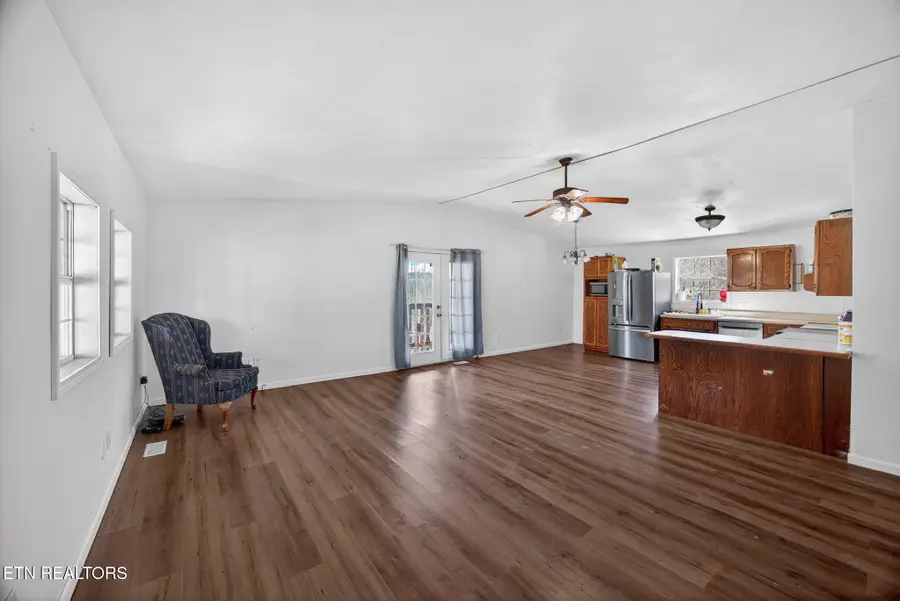 220 Pierce Lane, Monterey, TN 38574 - #2