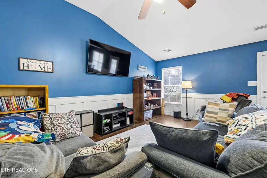 1960 Mahogany Wood Tr, Knoxville, TN 37920 - #3