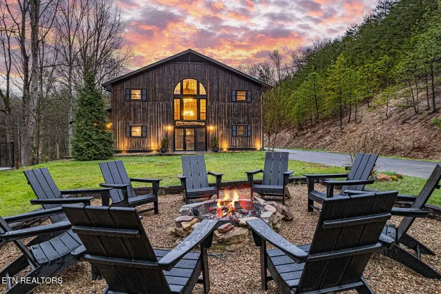 1293 Laurel Lick Rd, Sevierville, TN 37862 - #2