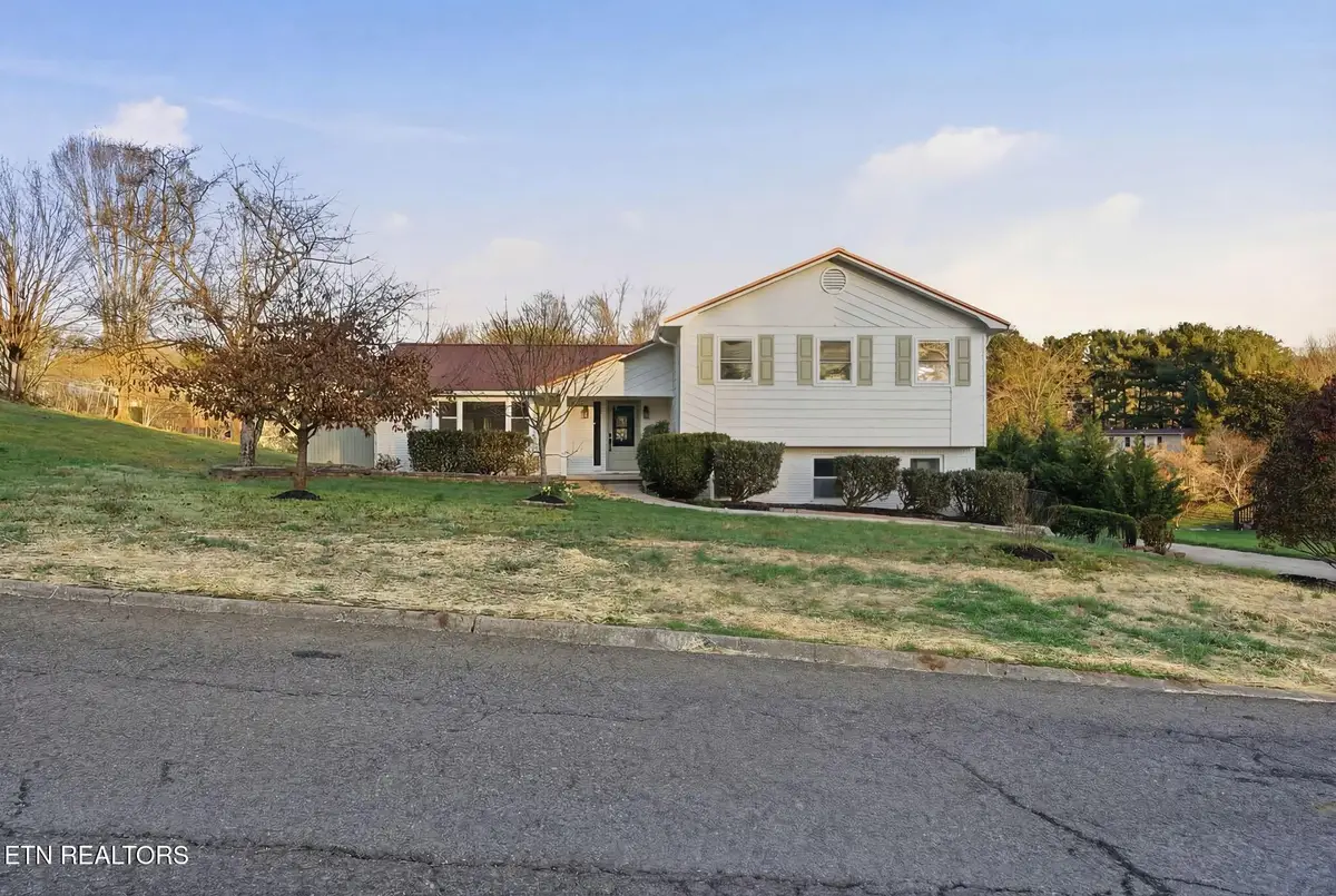 2085 Seven Oaks Drive, Morristown, TN 37814 - #1