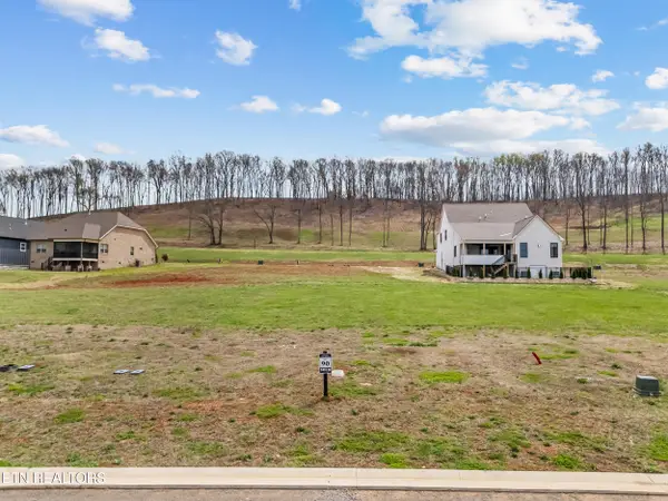 980 Black Bear Circle, Loudon, TN 37774