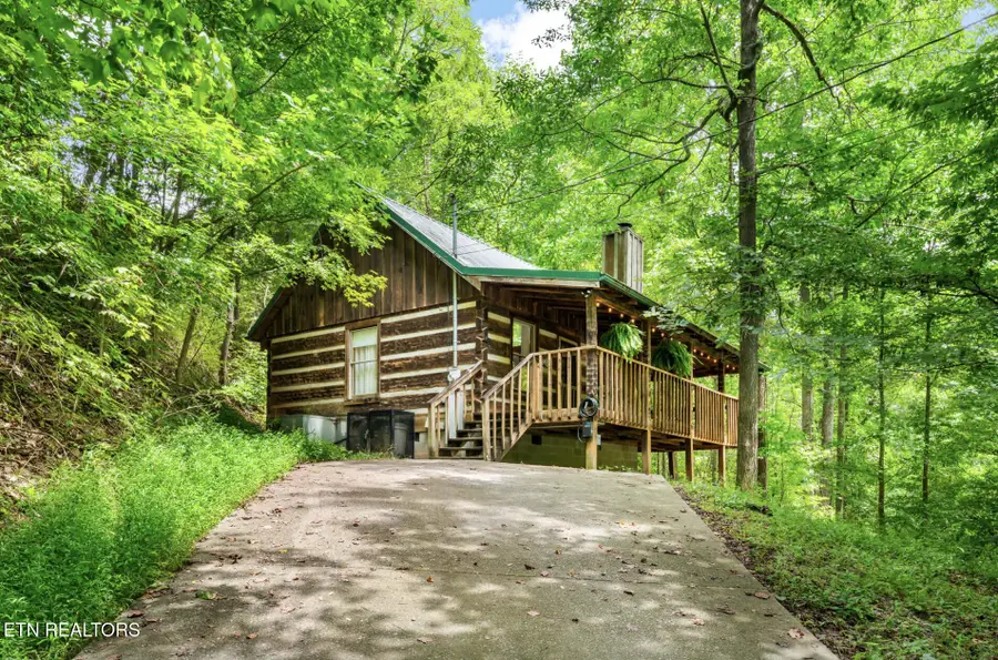 2005 Spotted Fawn Way, Sevierville, TN 37876 - #2