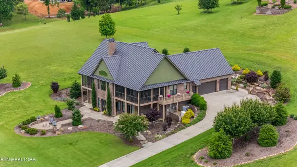 307 W Shore Drive, Rockwood, TN 37854