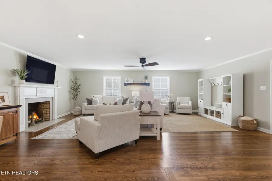 204 SW Whittington Drive, Knoxville, TN 37923 - #3