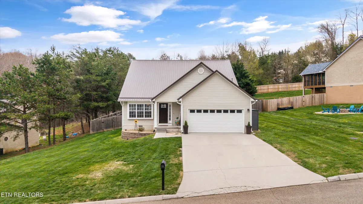 408 Dogwood Glen Lane, Powell, TN 37849 - #1